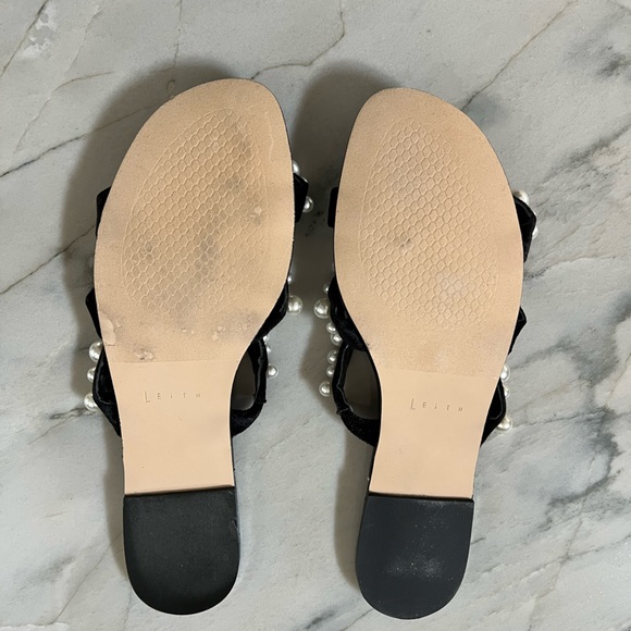 LEITH Suede & Pearl Sandals SZ 8.5 - Picture 2 of 2